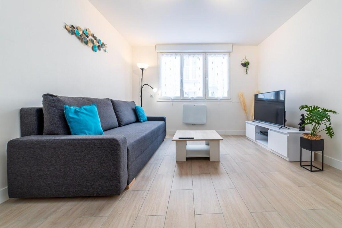 Blue Sky Cottage Near Cdg Airport Le Mesnil-Amelot Exteriör bild